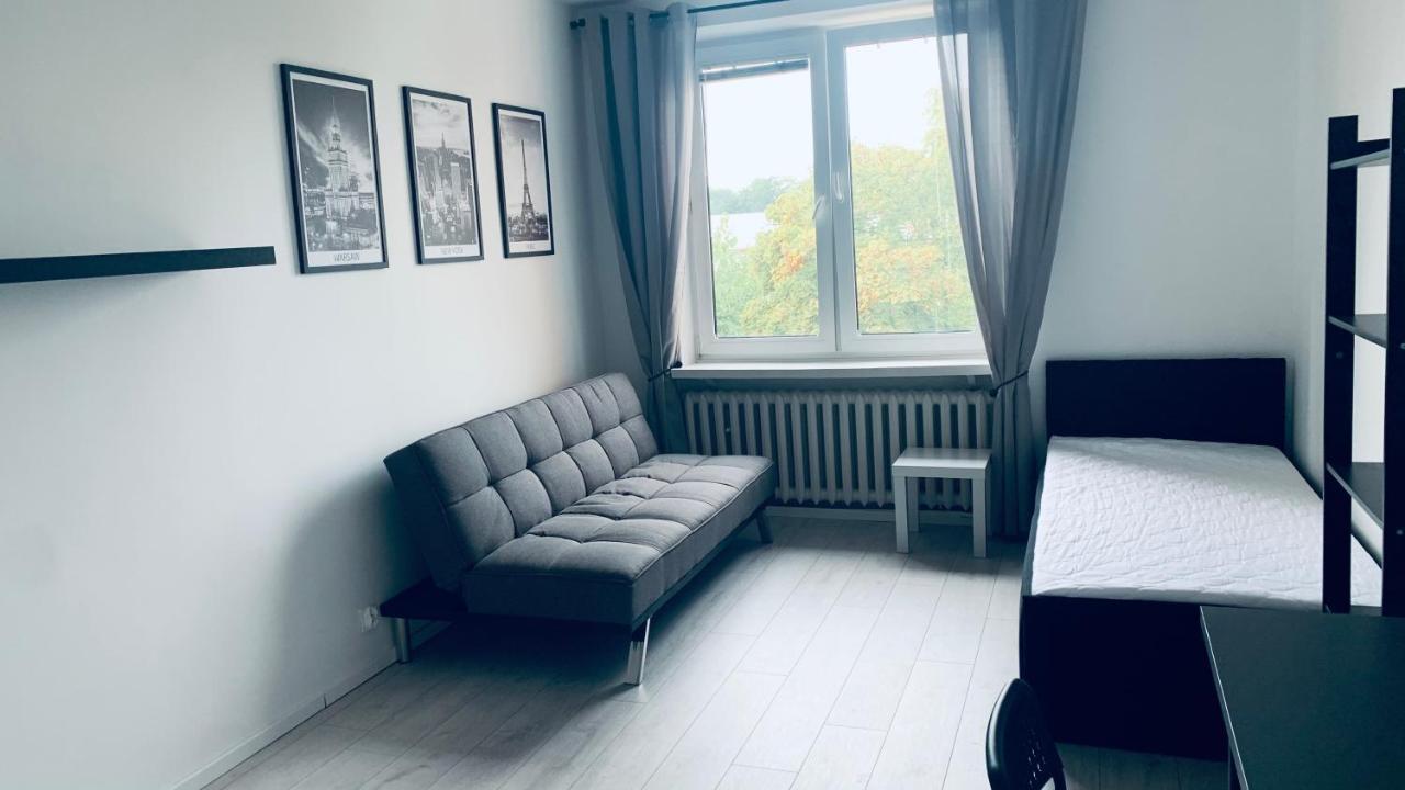 Beautiful Room - Newly Renovated, Aquapark Center Of فروتسواف المظهر الخارجي الصورة